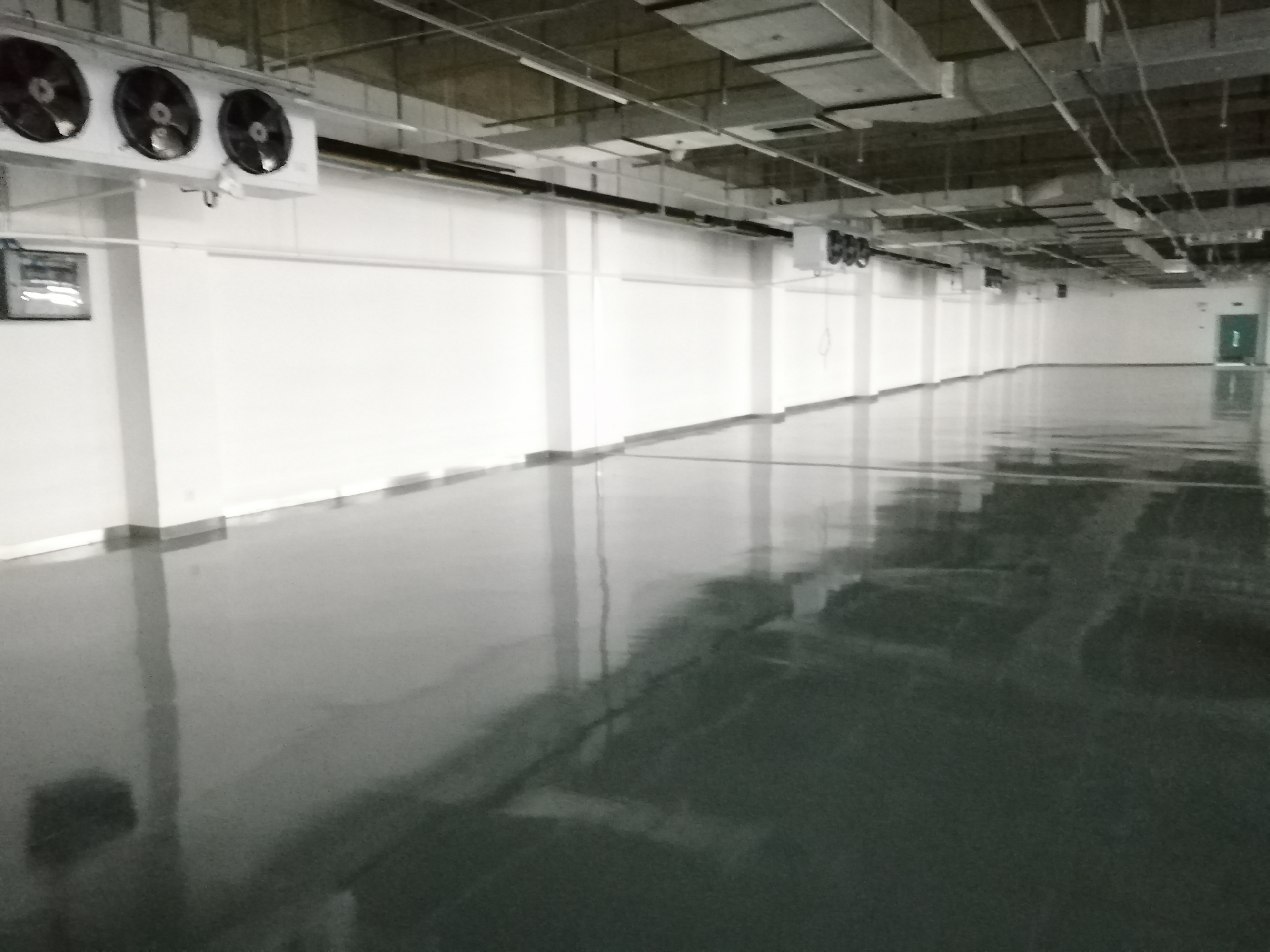建造4600m³医药冷冻库安装费用造价是多少？